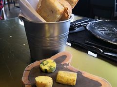 餐前包-AZUL by FUEL蓝色·法式酒馆(琶醍店)