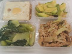 -荣华基·现炒快餐(肇嘉浜路店)