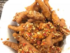 -二厨·吊桥小院·脆皮烧鸡公·本地农家菜(沿江西路店)