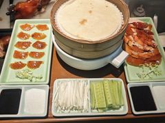 -绿茶餐厅(龙井船宴· 品牌总店)