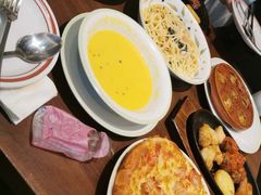 -萨莉亚意式餐厅(杭州滨江天街店)