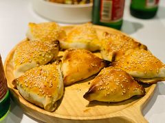 萨姆萨烤包子-耶里夏丽·丝路新疆菜·清真食品(徐汇南丹东路臻选店)