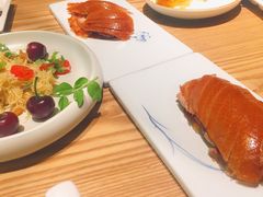 酥不腻烤鸭-小大董·烤鸭(凤凰汇店)