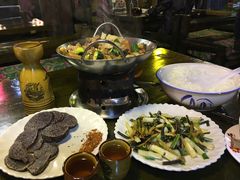 -民食香·腊排骨野生菌美食(木府店)