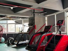 -KingBull私教健身&格斗订制(龙井商业中心店)