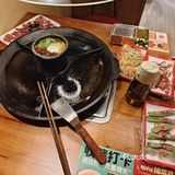 品尝烤肉美味