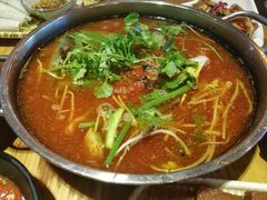 -老凯俚酸汤鱼(鸿通城店)