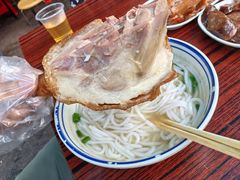 -香辉食馆(新兴路店)