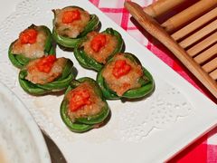 蟹黄墨鱼饼-龙桥私厨·姜花菊花过桥鱼·顺德菜(容桂店)