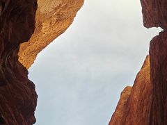 -天山神秘大峡谷