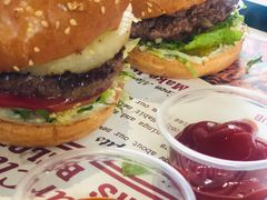 -The Habit Burger Grill 哈比特汉堡(爱琴海店)