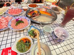 -山悦里 山野·鲜火锅(罗斯福广场店)