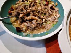 -贝勒爷·酥不腻烤鸭