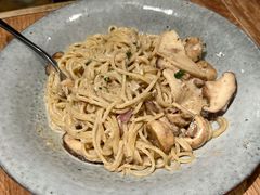 -玛格萝妮(汇智国际商业中心店)