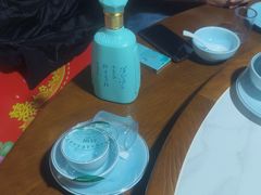 -人民公社铁锅炖·东北菜(卫国道店)
