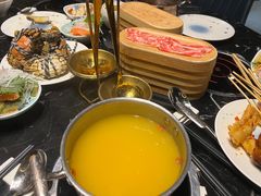 -淡尾·海鲜自助概念餐厅(虹桥南丰城店)