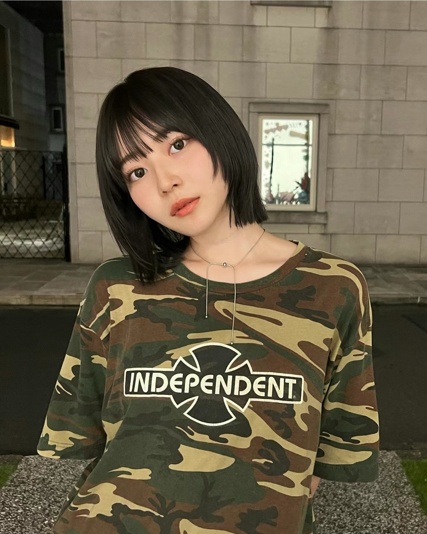 潮流女生短发look