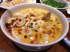 老坛酸菜鱼-香山家宴