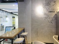 用餐区-瑞幸咖啡(同乐汇店)