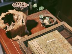 -邊城書店