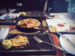-必胜客(WOW西丽店)
