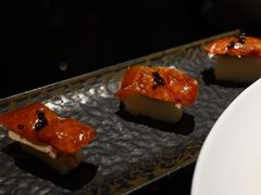 鱼子酱片皮鸭寿司-夜上海(新天地店)