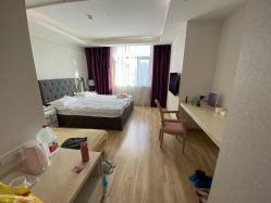 -海豚湾高端月子会所(黄浦店)