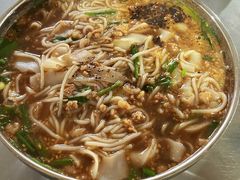 -正宗杨记普洱酸醋米线(总店)