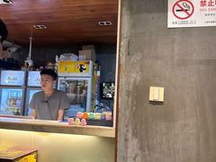 -肥仔文澳门猪骨煲(南京西路店)