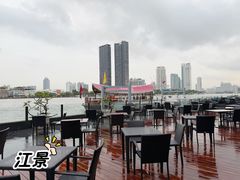 -曼谷湄南河畔华美达广场酒店
