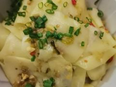 -山城外·非遗酸菜鱼(新都汇融店)