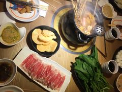 -尚品小土屋涮毛肚(李沧万达店)