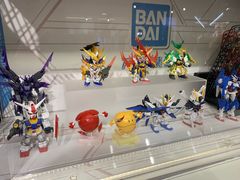 -泡泡玛特POPMART(崇文门国瑞城店)