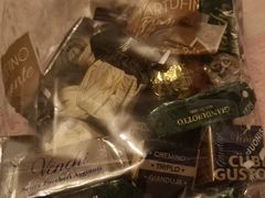 -VENCHI 闻绮(北京国贸商城店)