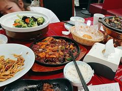 -宏状元现熬粥·京味菜(五棵松店)
