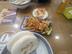 -天发芽·何记葫芦头泡馍·传统小吃(报恩寺街店)