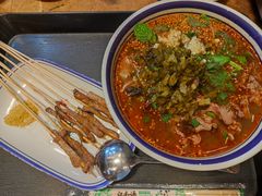 -云阿蛮云南生烫牛肉米线(奉贤路店)