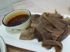 -洪霞餐馆