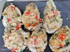 -覃记海鲜美食餐厅