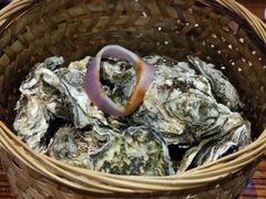 -蚝堡海鲜·威海菜·海肠捞饭·烧烤·亚洲吃蚝公司(幸福门店)