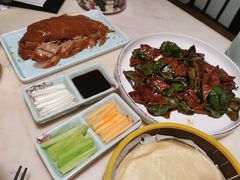 -韵秋荷(宝山龙湖天街店)