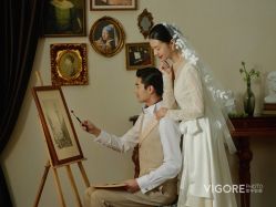 -雪中彩影婚纱摄影·微光艺术中心