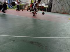 -迈克篮球俱乐部(裕晟广场店)