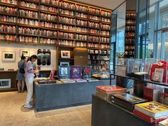 -茑屋书店(天目里店)