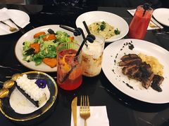 -1981牛排西餐厅(海信店)