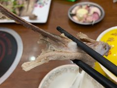 -伊源鼎盛餐饮服务有限公司