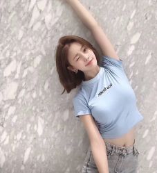 -水灵珑美容造型中心