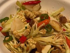 -张氏宽窄巷成都名小吃(茂业百货华强北店)