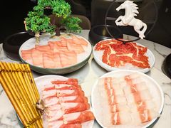 -无界釜·河豚鱼汤锅(红山动物园店)