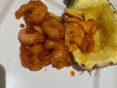 菠萝咕咾虾-茉里粤菜(皇姑万象汇店)